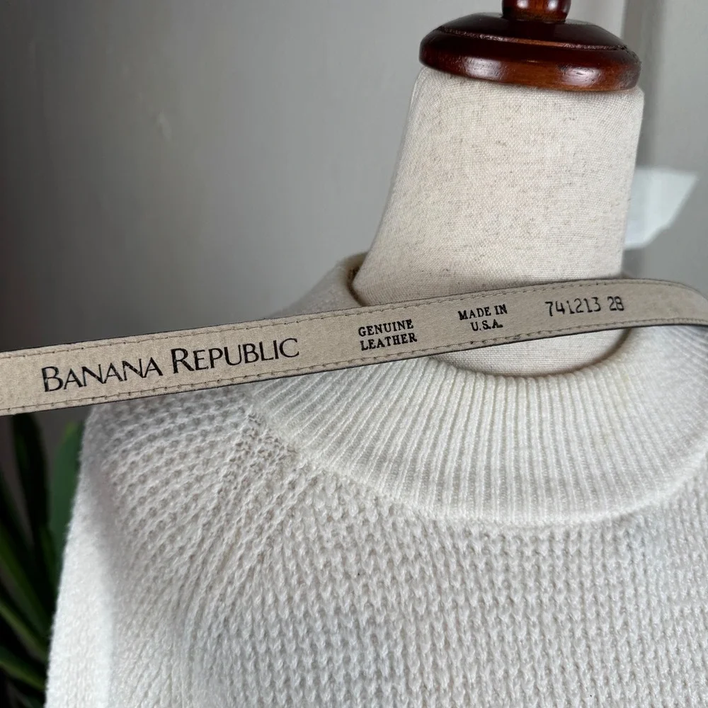 Quiet Luxury Banana Republic Black Leather Belt Womens 28 Lizard Embossed
